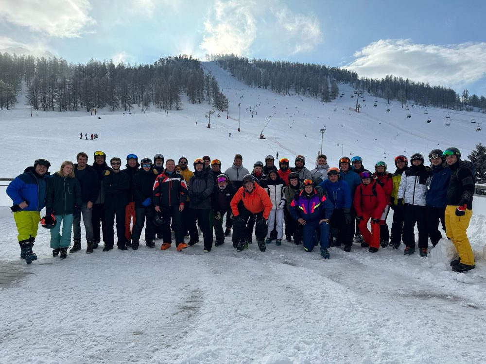 Skiing 2023